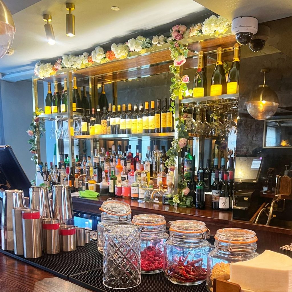 Browns Brasserie Bar